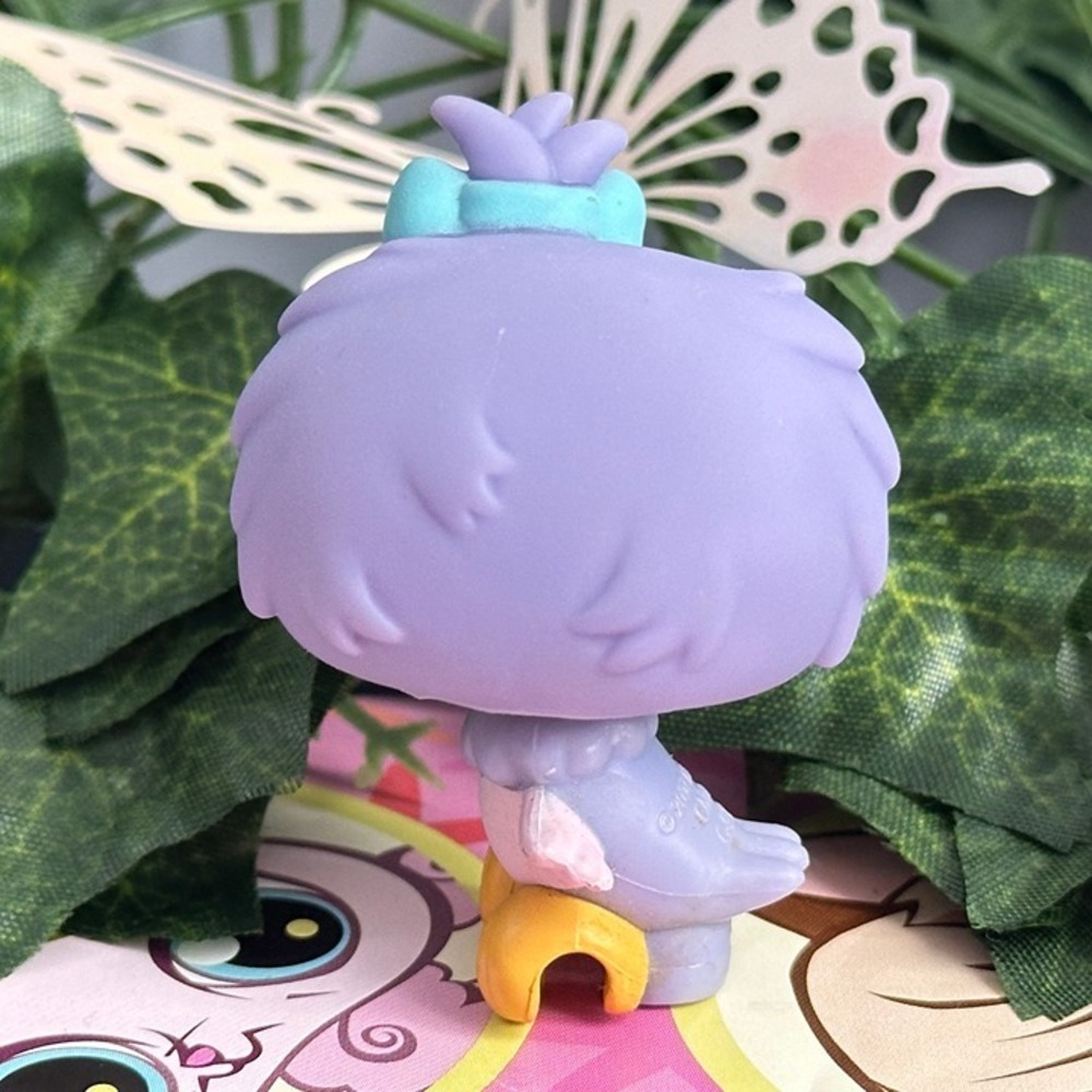 Littlest Pet Shop LPS 924 Purple Owl Bird Lilac Blue w Accessory Brown - Picture 2 of 4